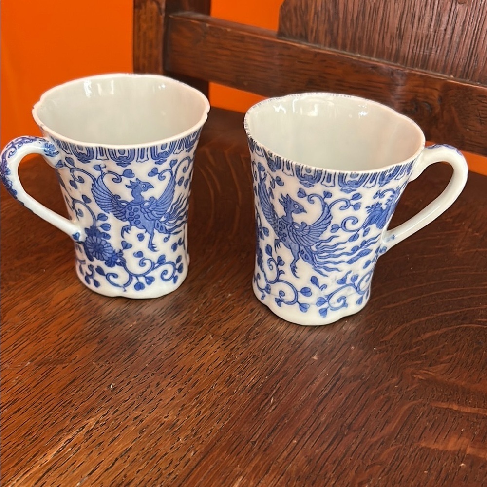 Vintage Antique Blue and White Chocolate Ceramic Cups - Picture 13 of 13